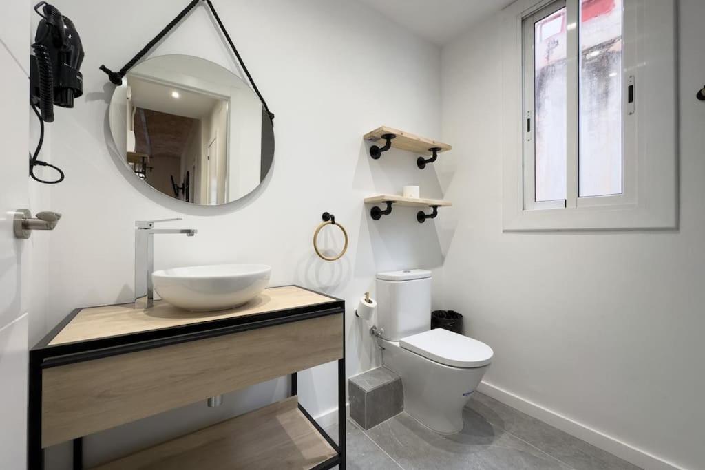 Bebarceloner Sants Apartments - 2 Bedrooms 외부 사진